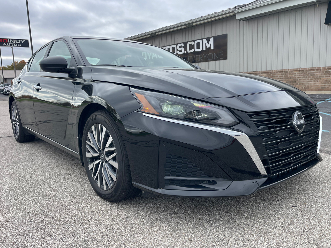 Nissan Altima 2.5 SV Sedan 2024 Nissan Altima 2.5 SV Sedan 2024