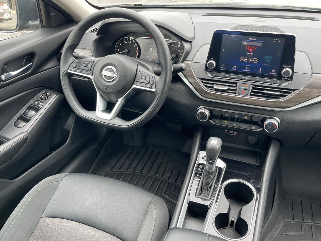 Nissan Altima 2.5 SV Sedan 2024 Nissan Altima 2.5 SV Sedan 2024