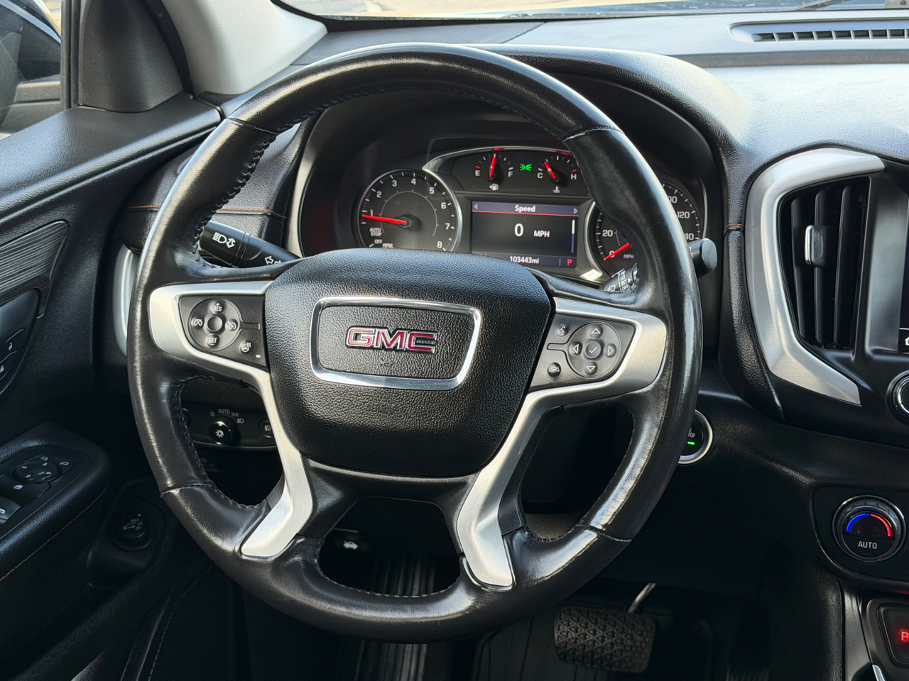 GMC Terrain FWD 4dr SLT 2019 GMC Terrain FWD 4dr SLT 2019