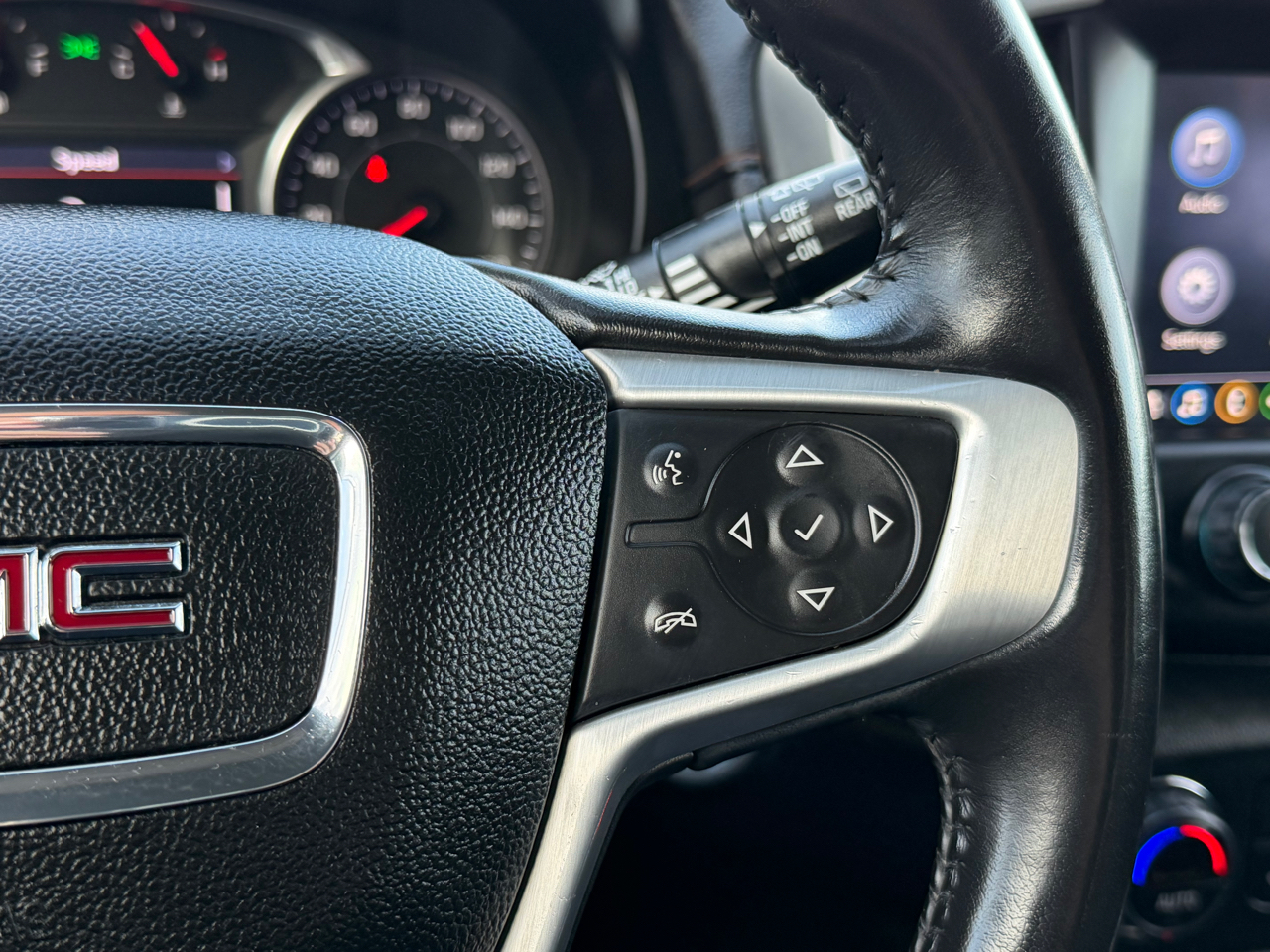 GMC Terrain FWD 4dr SLT 2019 GMC Terrain FWD 4dr SLT 2019