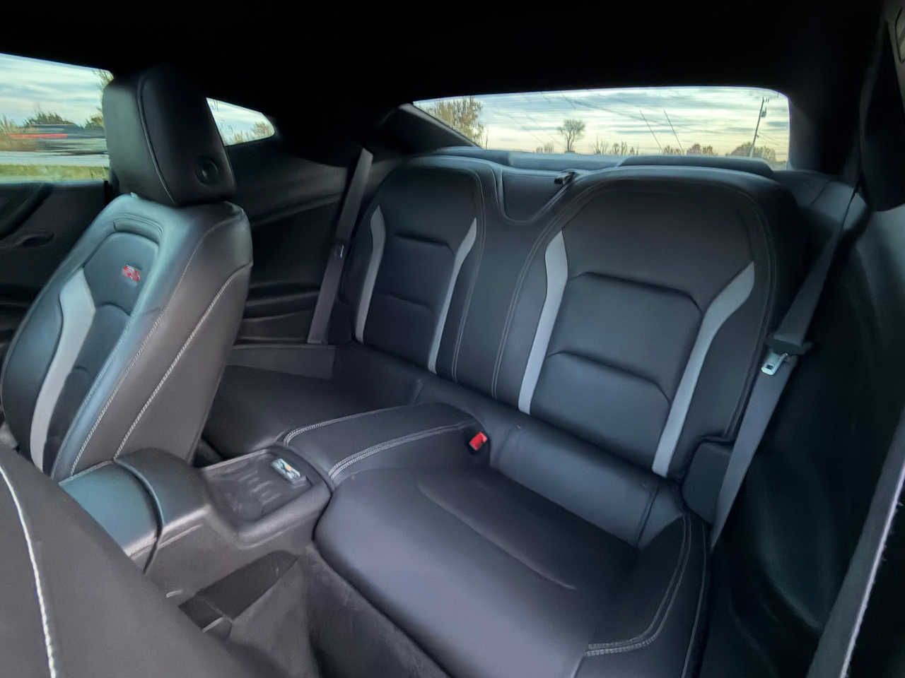 Chevrolet Camaro 2dr Cpe 2SS 2016 Chevrolet Camaro 2dr Cpe 2SS 2016