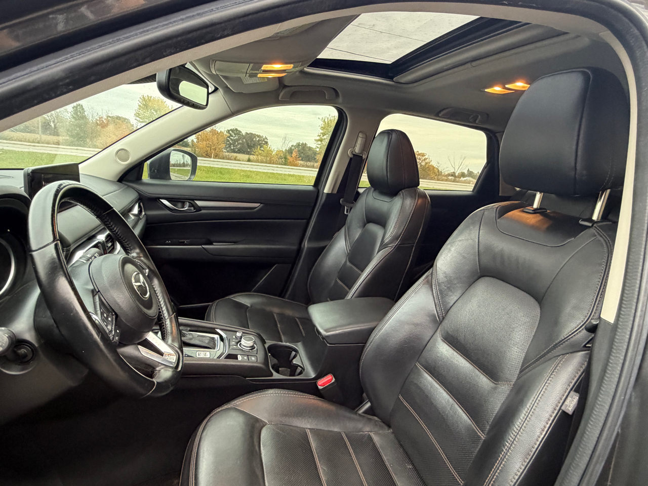 Mazda CX-5 2.5 S Preferred Package AWD 2022 Mazda CX-5 2.5 S Preferred Package AWD 2022