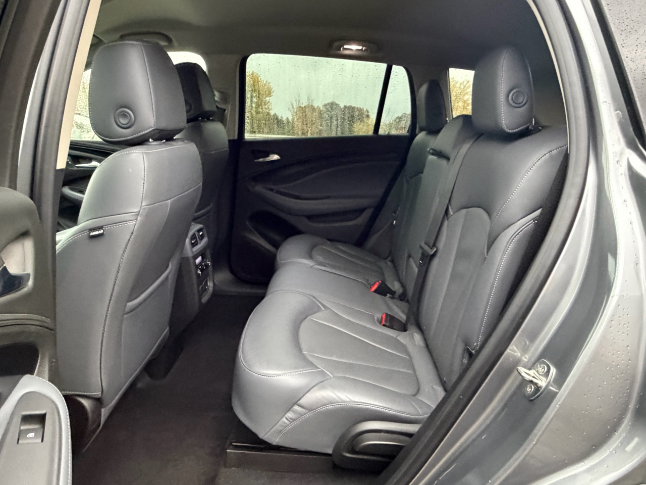 Buick Envision FWD 4dr Essence 2019 Buick Envision FWD 4dr Essence 2019