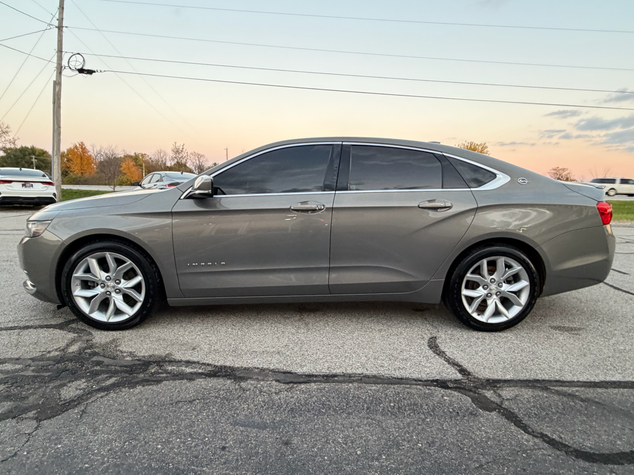 Chevrolet Impala 4dr Sdn LT w/1LT 2017 Chevrolet Impala 4dr Sdn LT w/1LT 2017