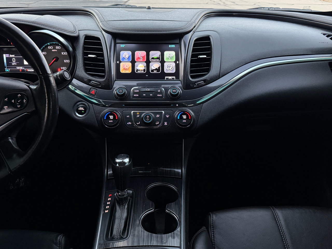 Chevrolet Impala 4dr Sdn LT w/1LT 2017 Chevrolet Impala 4dr Sdn LT w/1LT 2017