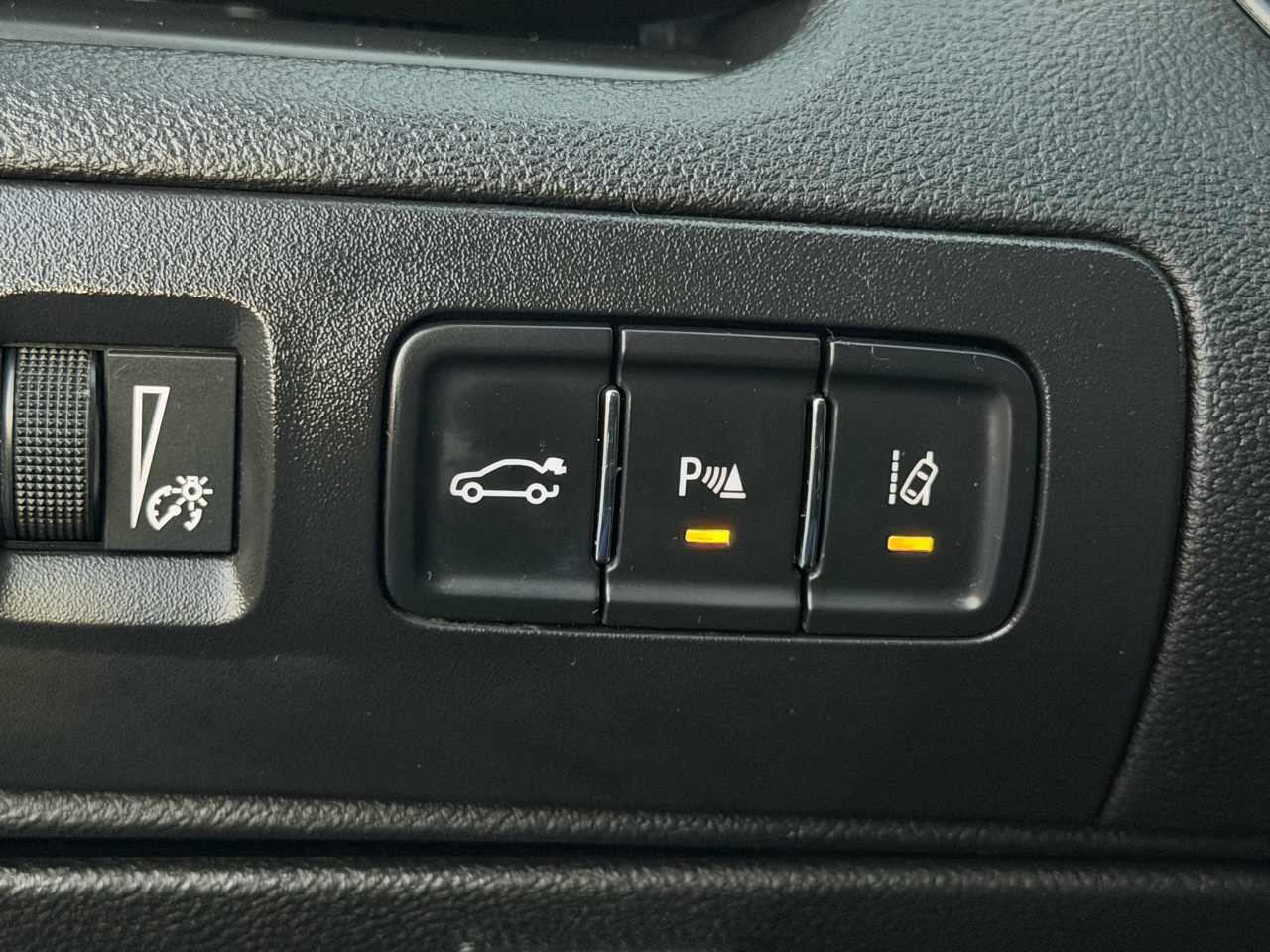 Chevrolet Impala 4dr Sdn LT w/1LT 2017 Chevrolet Impala 4dr Sdn LT w/1LT 2017