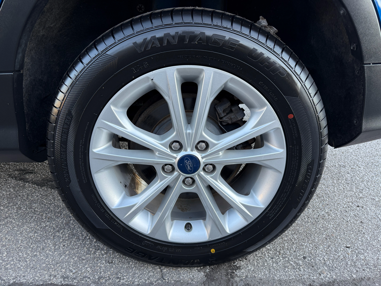 Ford Escape SE 4WD 2018 Ford Escape SE 4WD 2018