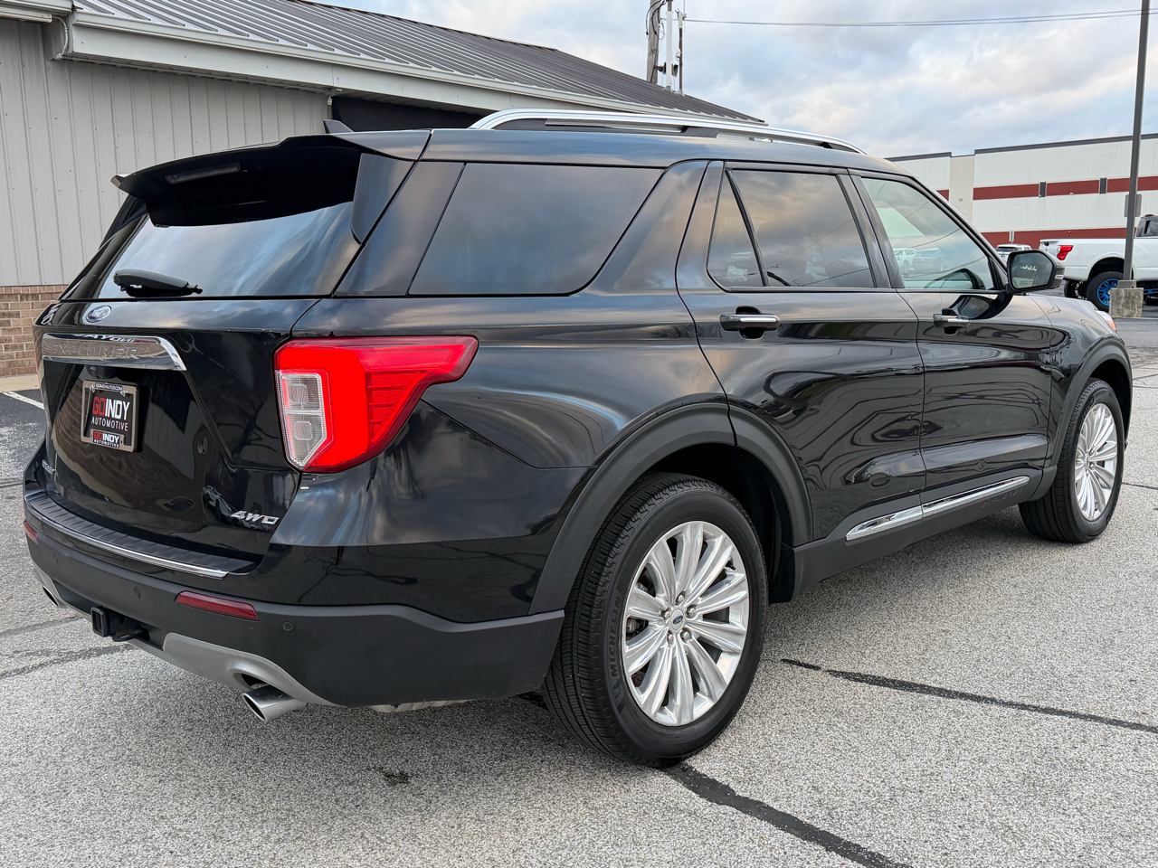 2022 Ford Explorer Limited photo 3