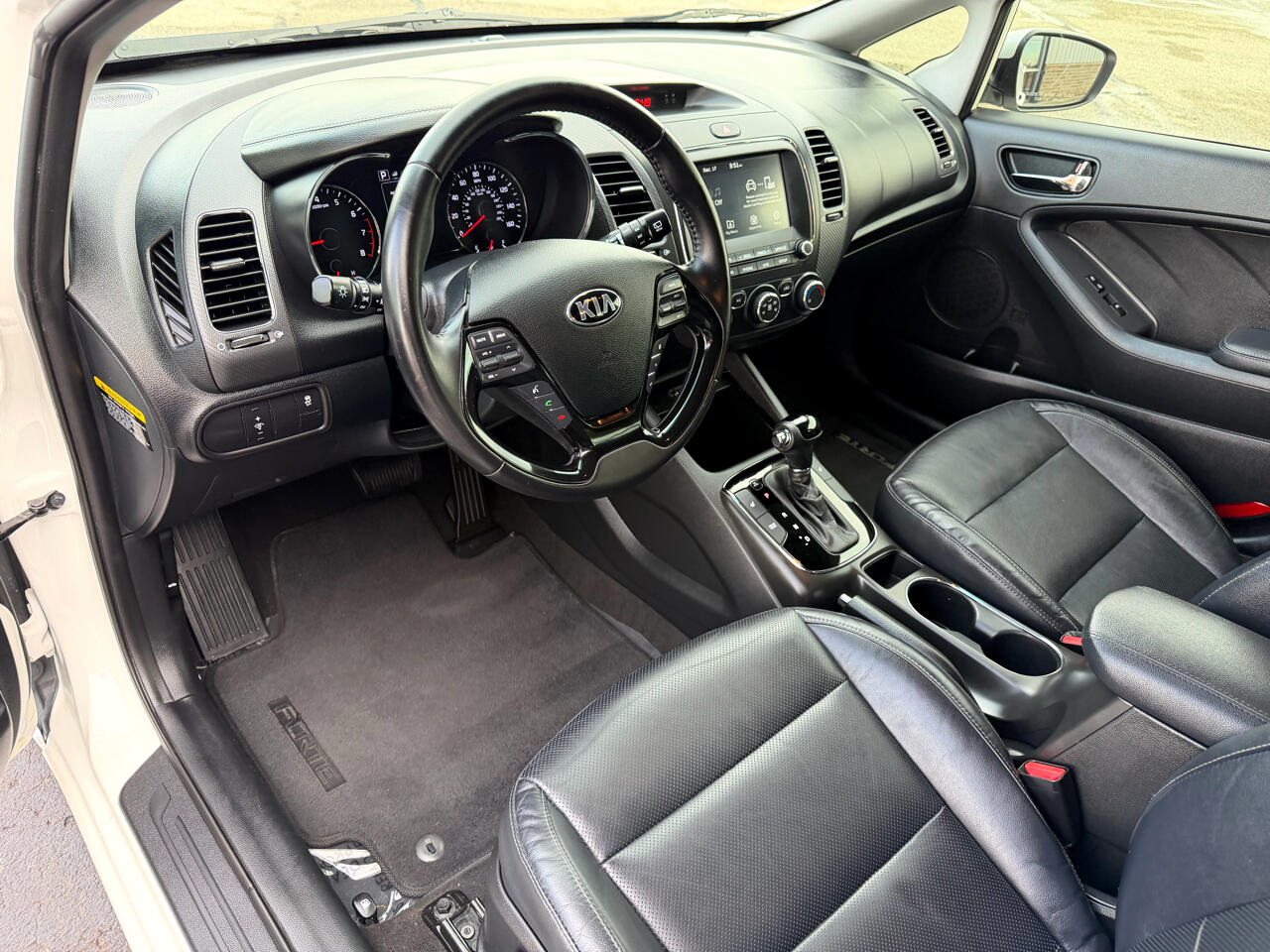 Kia Forte5 EX Auto 2017