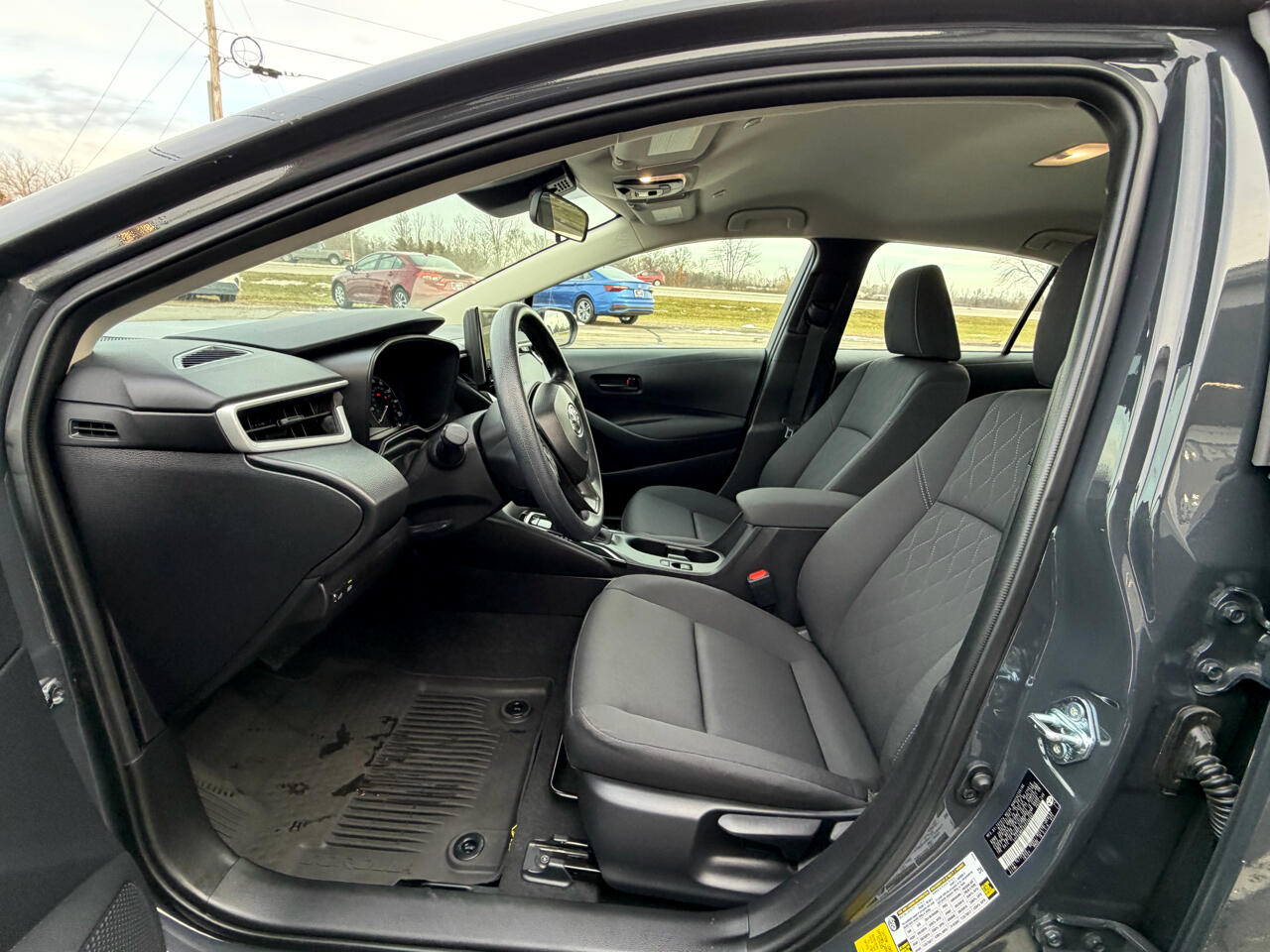 Toyota Corolla LE CVT (Natl) 2025