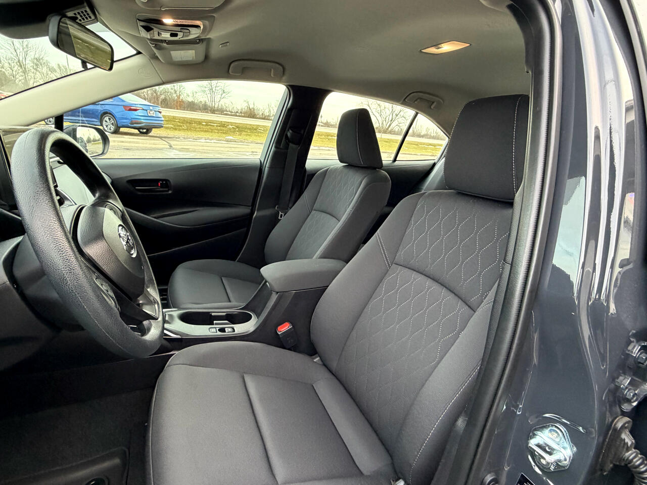 Toyota Corolla LE CVT (Natl) 2025