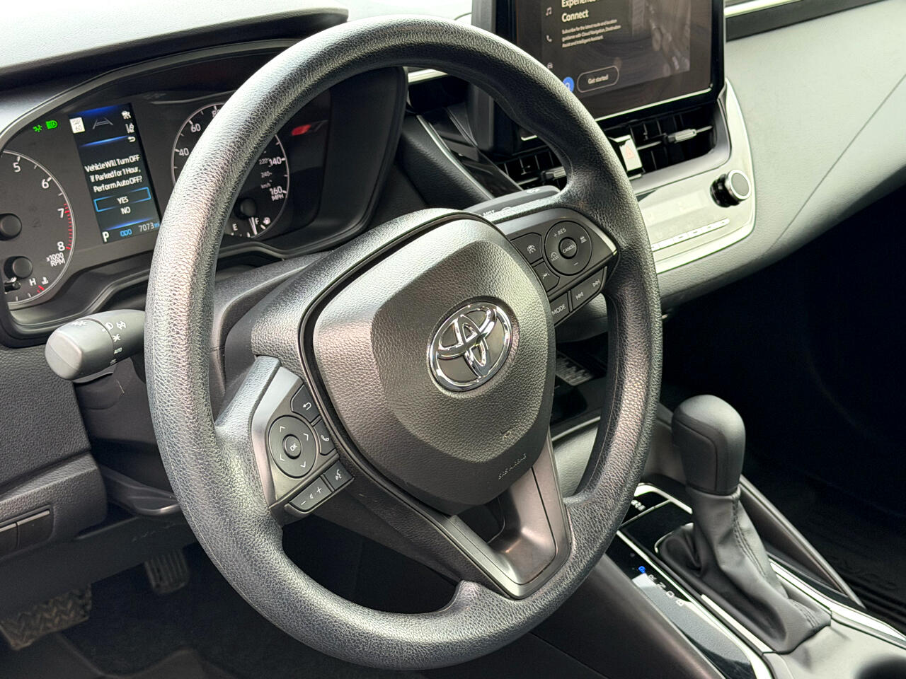 Toyota Corolla LE CVT (Natl) 2025