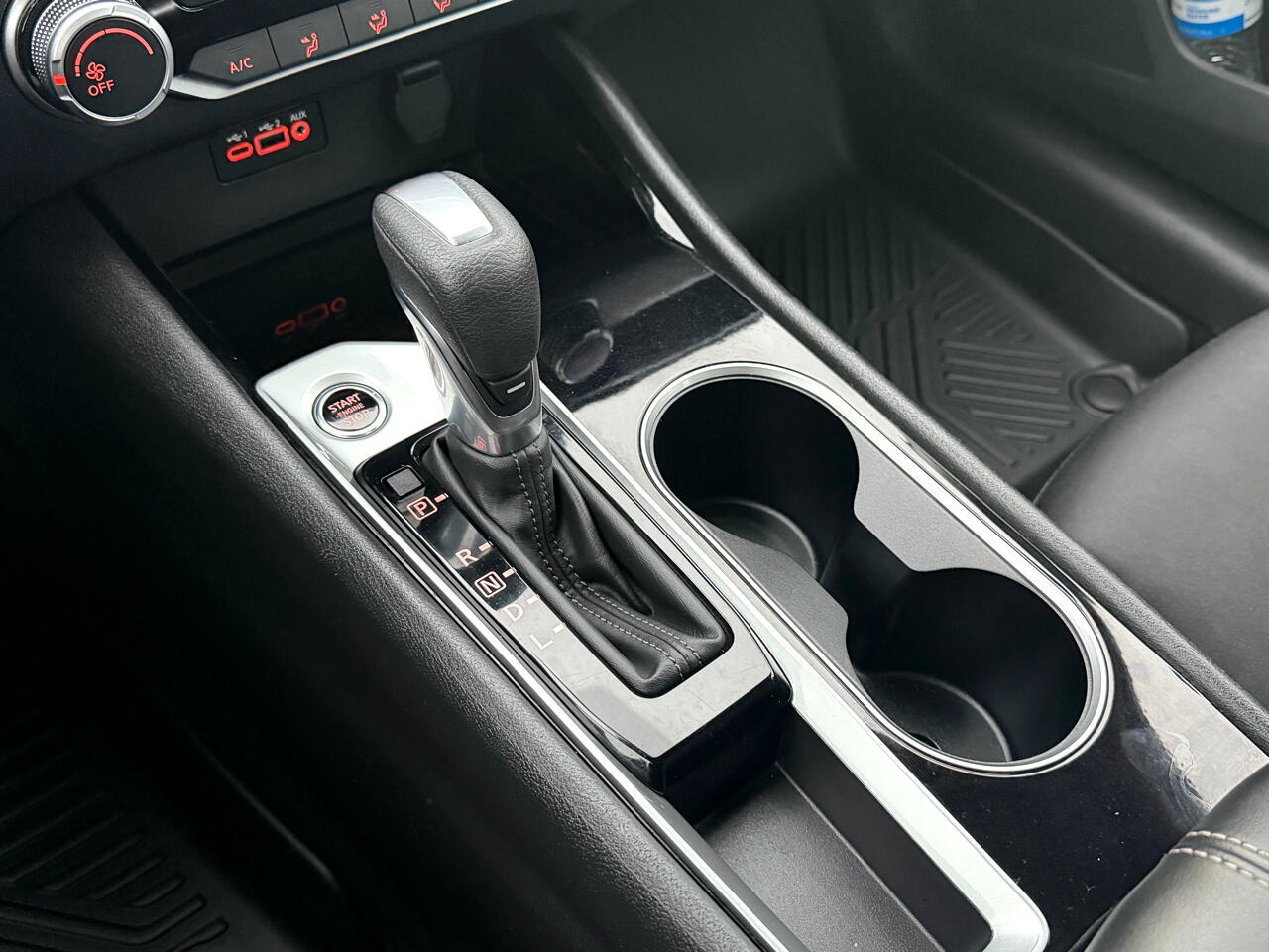 Nissan Altima 2.5 SV Sedan 2024