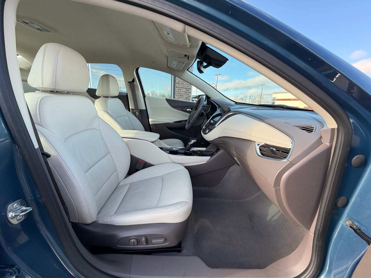 Chevrolet Malibu 4dr Sdn 2LT 2024