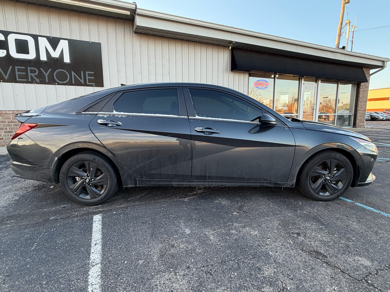 Hyundai Elantra SEL IVT 2023