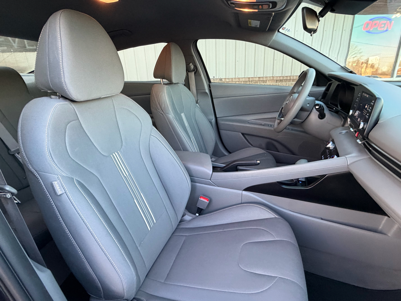 Hyundai Elantra SEL IVT 2023