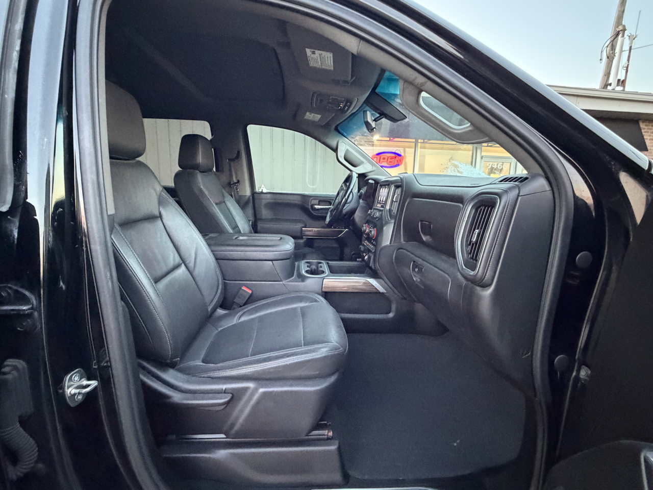 Chevrolet Silverado 1500 4WD Crew Cab 147" LT Trail Boss 2020