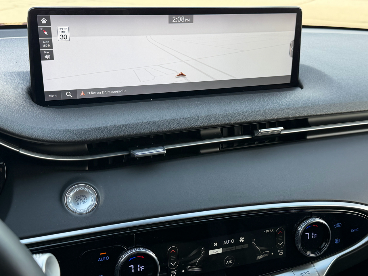 Genesis GV70 2.5T AWD 2025