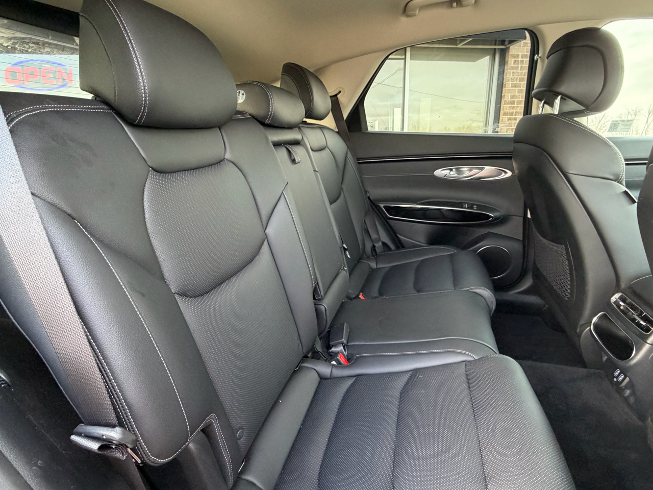 Genesis GV70 2.5T AWD 2025