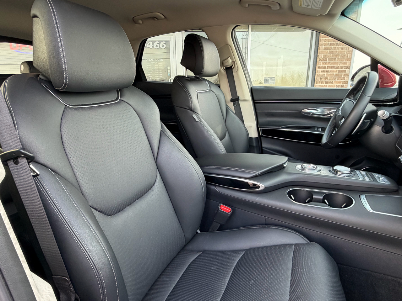 Genesis GV70 2.5T AWD 2025