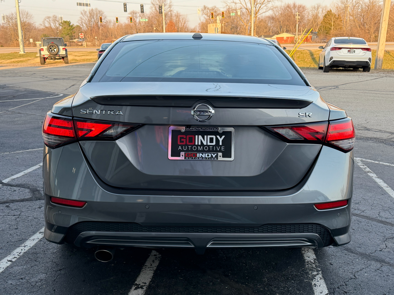 Nissan Sentra SR CVT 2020