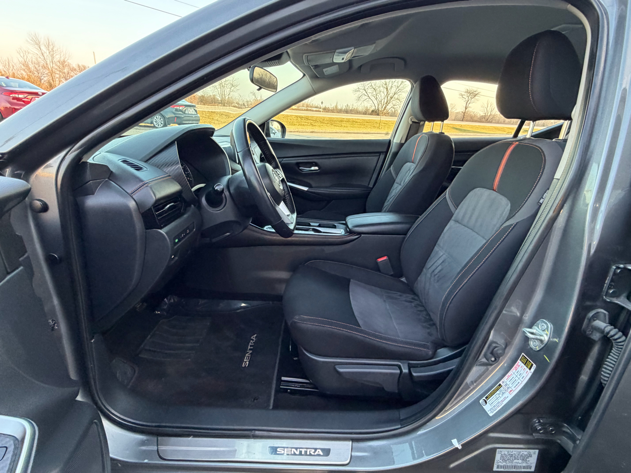 Nissan Sentra SR CVT 2020