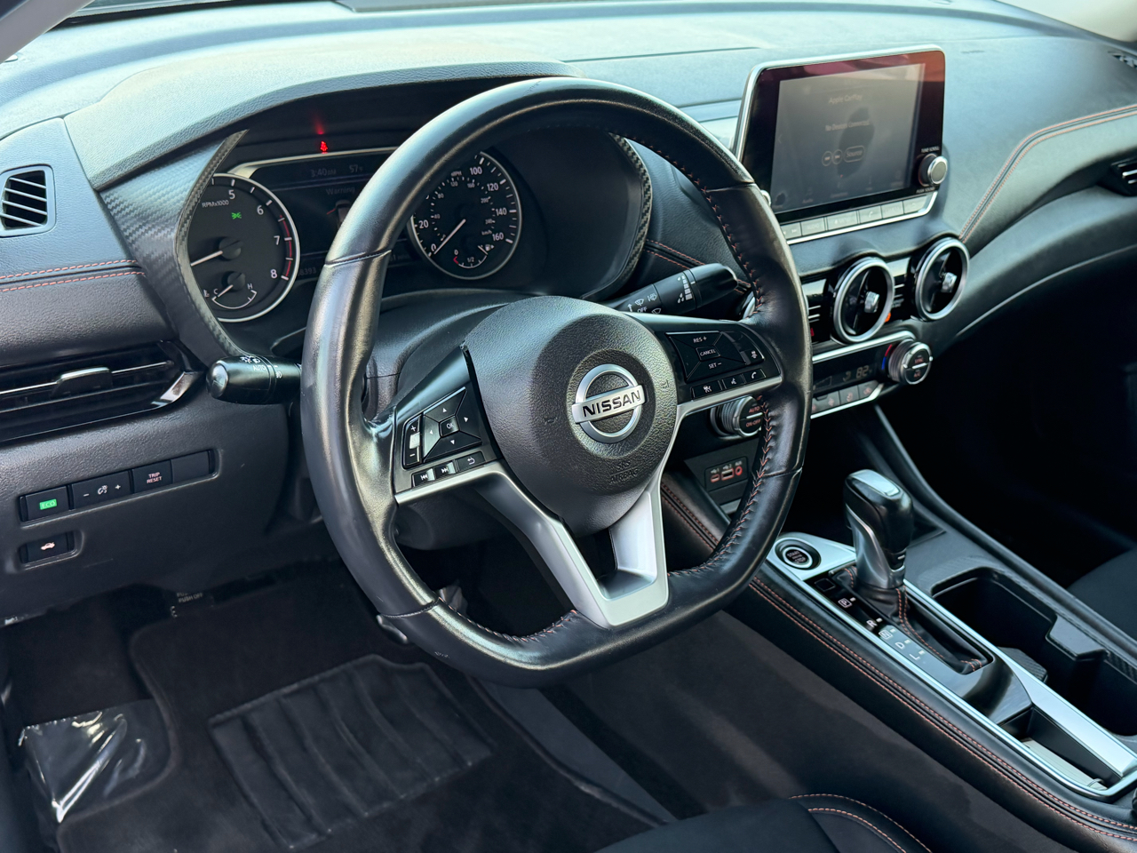 Nissan Sentra SR CVT 2020