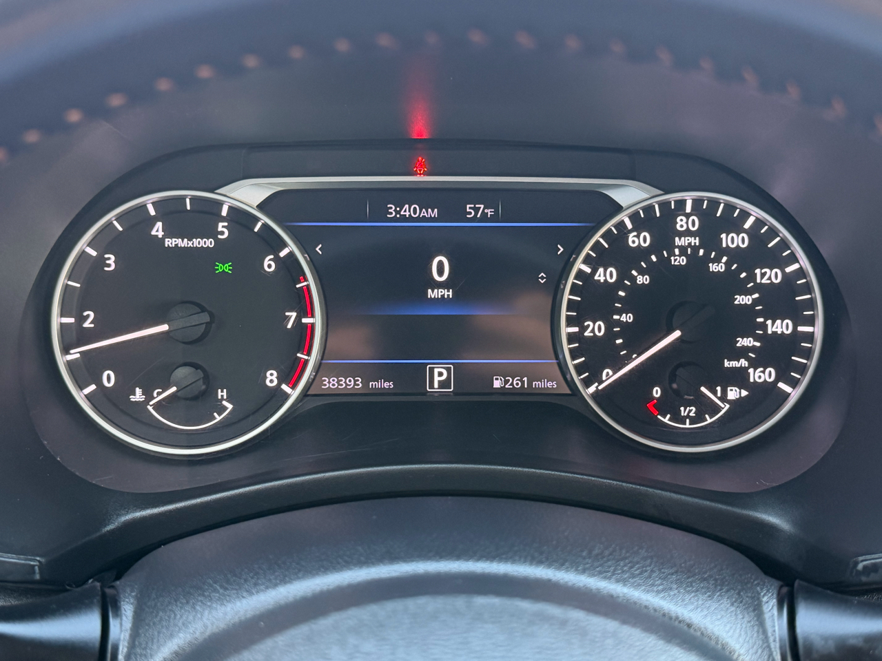 Nissan Sentra SR CVT 2020