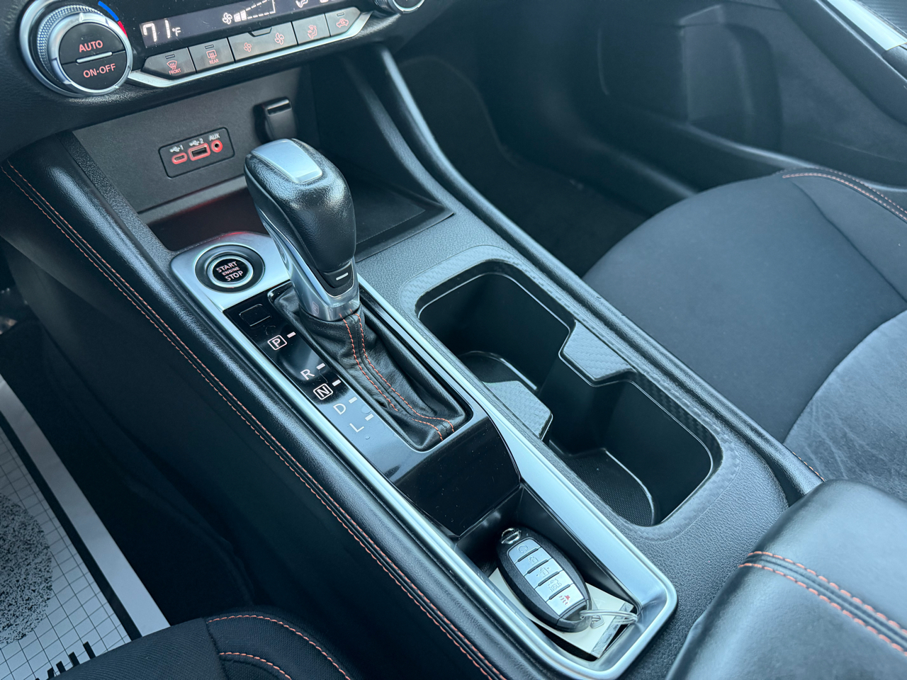 Nissan Sentra SR CVT 2020