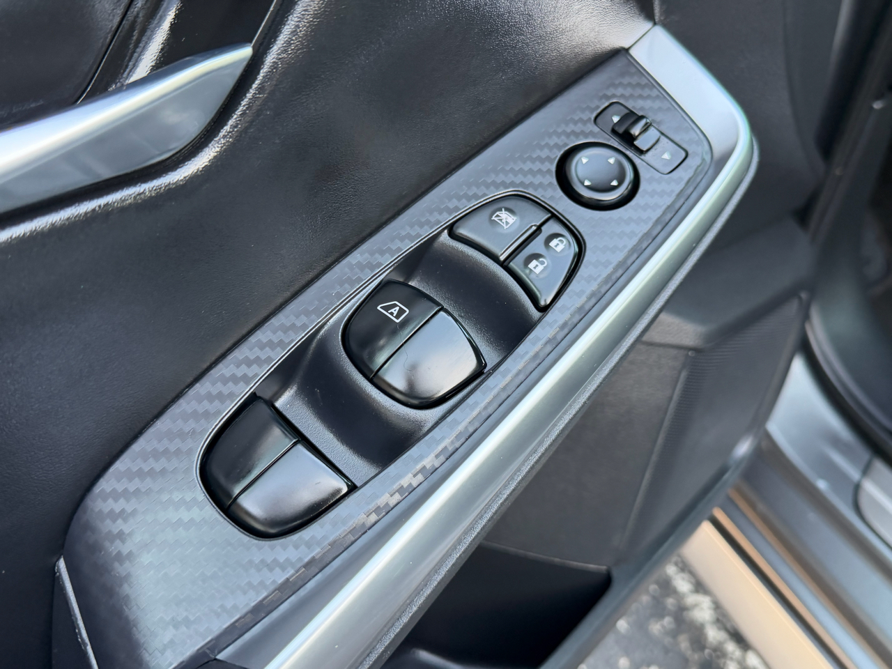 Nissan Sentra SR CVT 2020