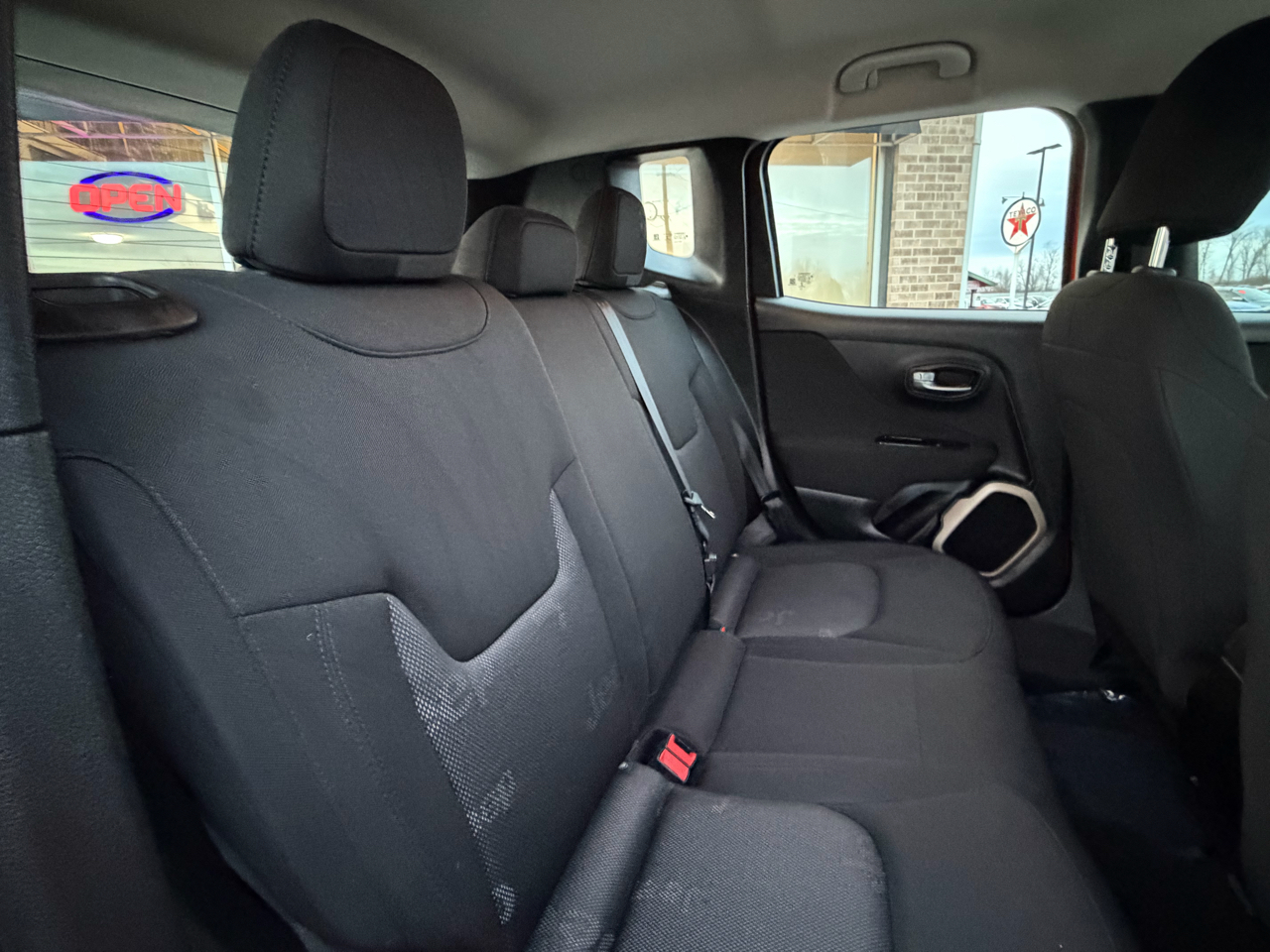 Jeep Renegade Sport FWD *Ltd Avail* 2017