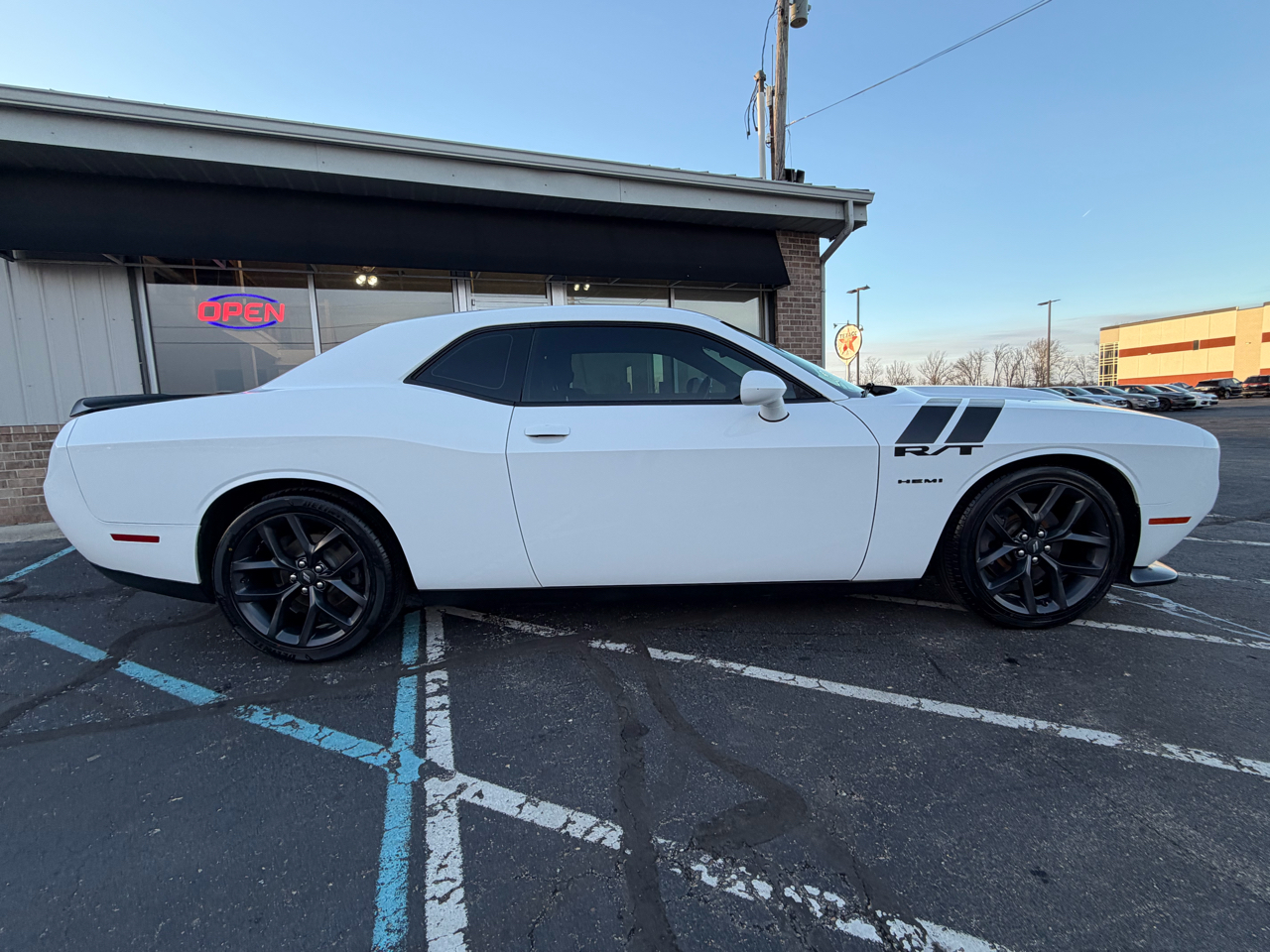 Dodge Challenger R/T RWD 2020