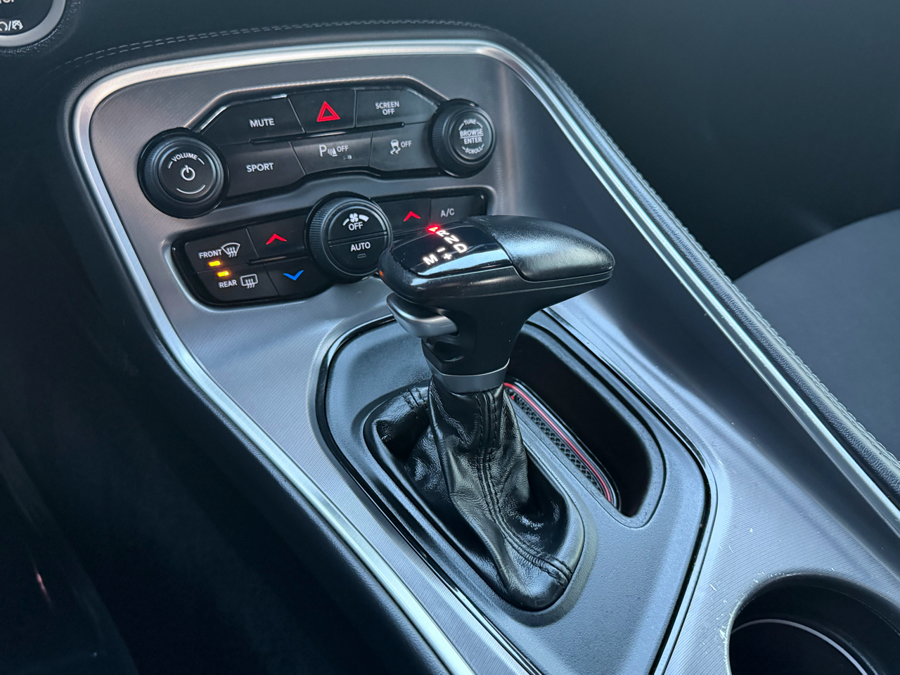 Dodge Challenger R/T RWD 2020