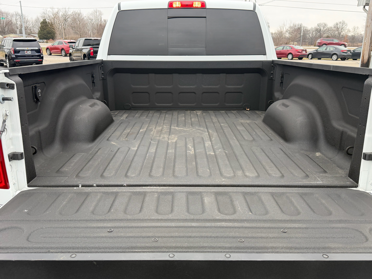 RAM 2500 Tradesman 4x4 Crew Cab 6'4" Box 2024