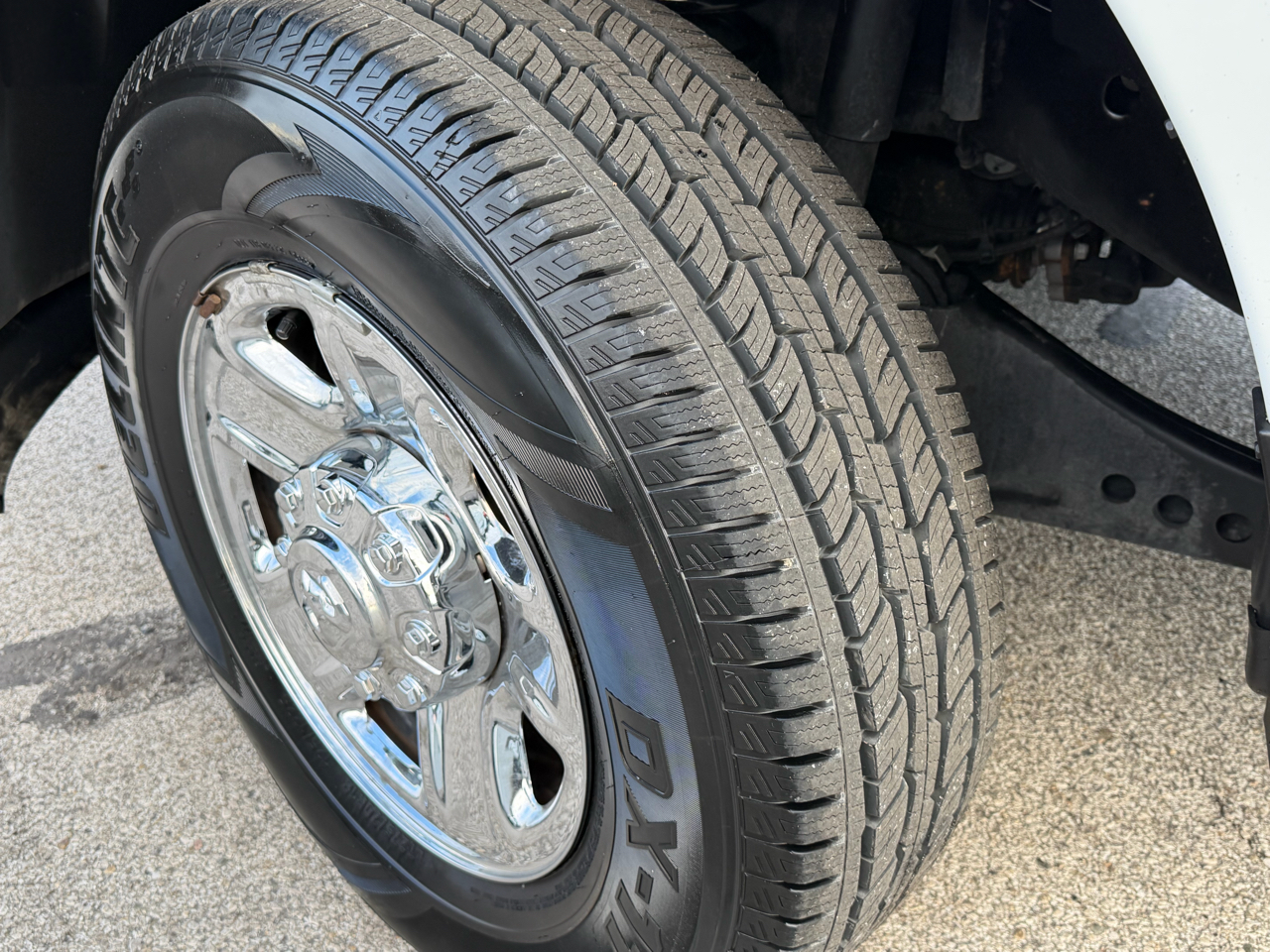 RAM 2500 Tradesman 4x4 Crew Cab 6'4" Box 2024