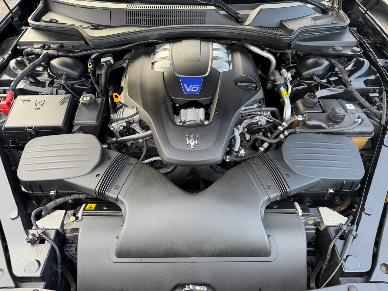 Maserati Quattroporte 4dr Sdn Quattroporte S Q4 2015