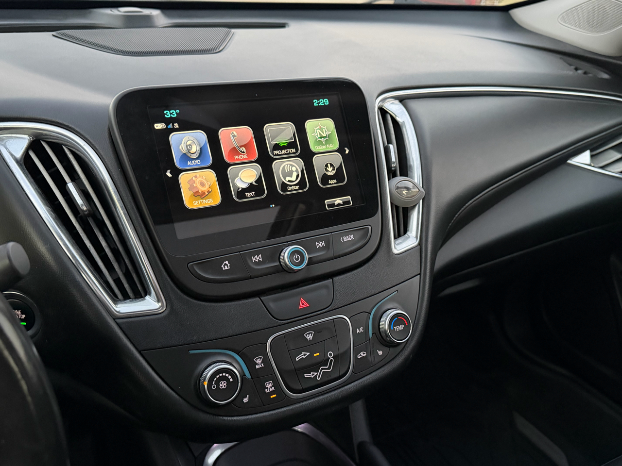 Chevrolet Malibu 4dr Sdn LT w/1LT 2018