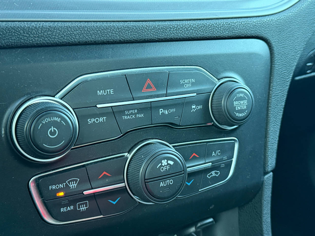 Dodge Charger SXT AWD 2023