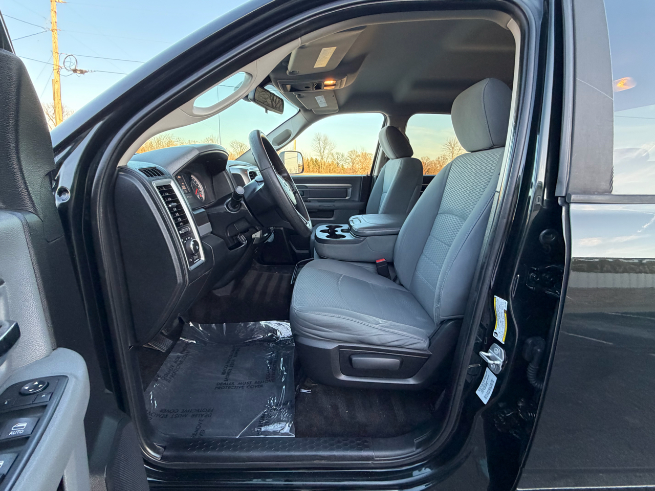 RAM 2500 4WD Crew Cab 149" SLT 2016