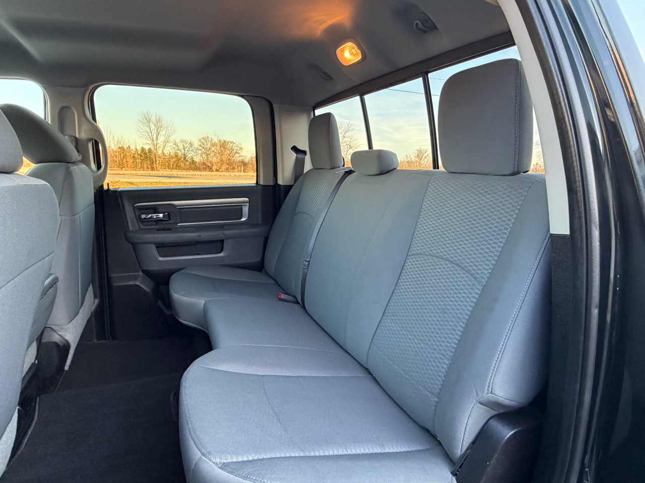 RAM 2500 4WD Crew Cab 149" SLT 2016