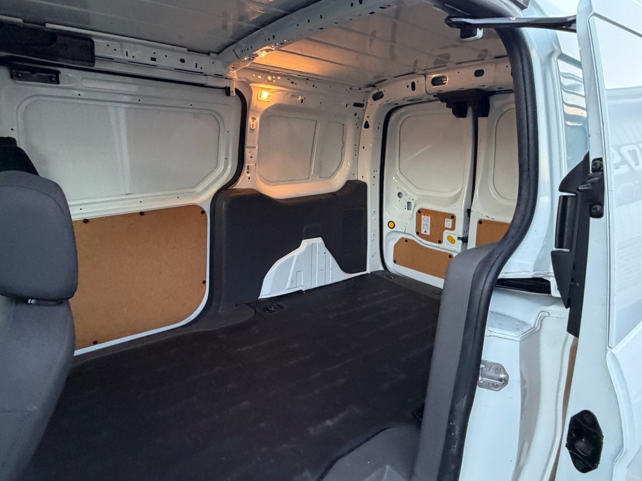 Ford Transit Connect Van XL LWB w/Rear Symmetrical Doors 2019
