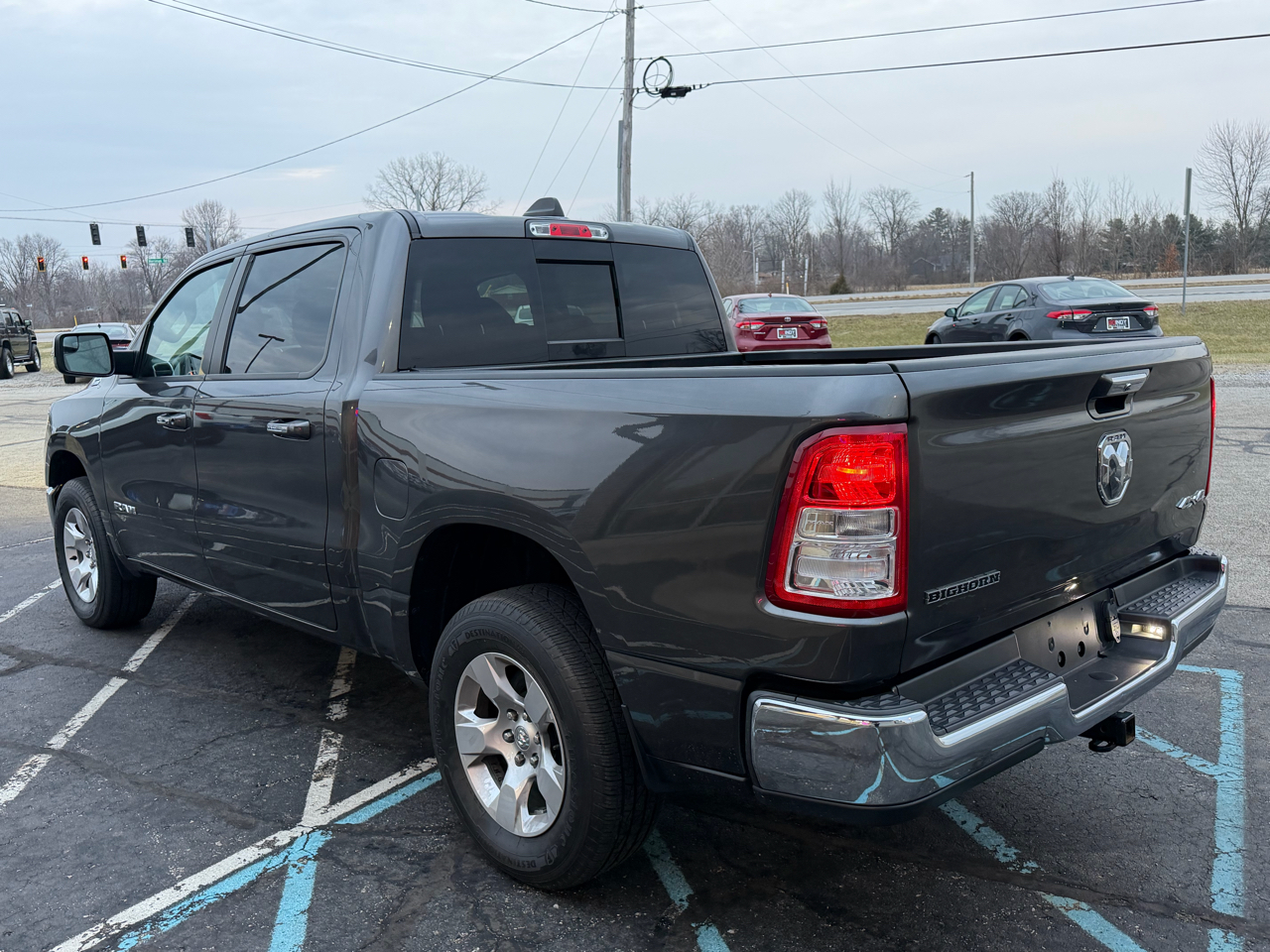 RAM 1500 Big Horn 4x4 Crew Cab 5'7" Box 2020