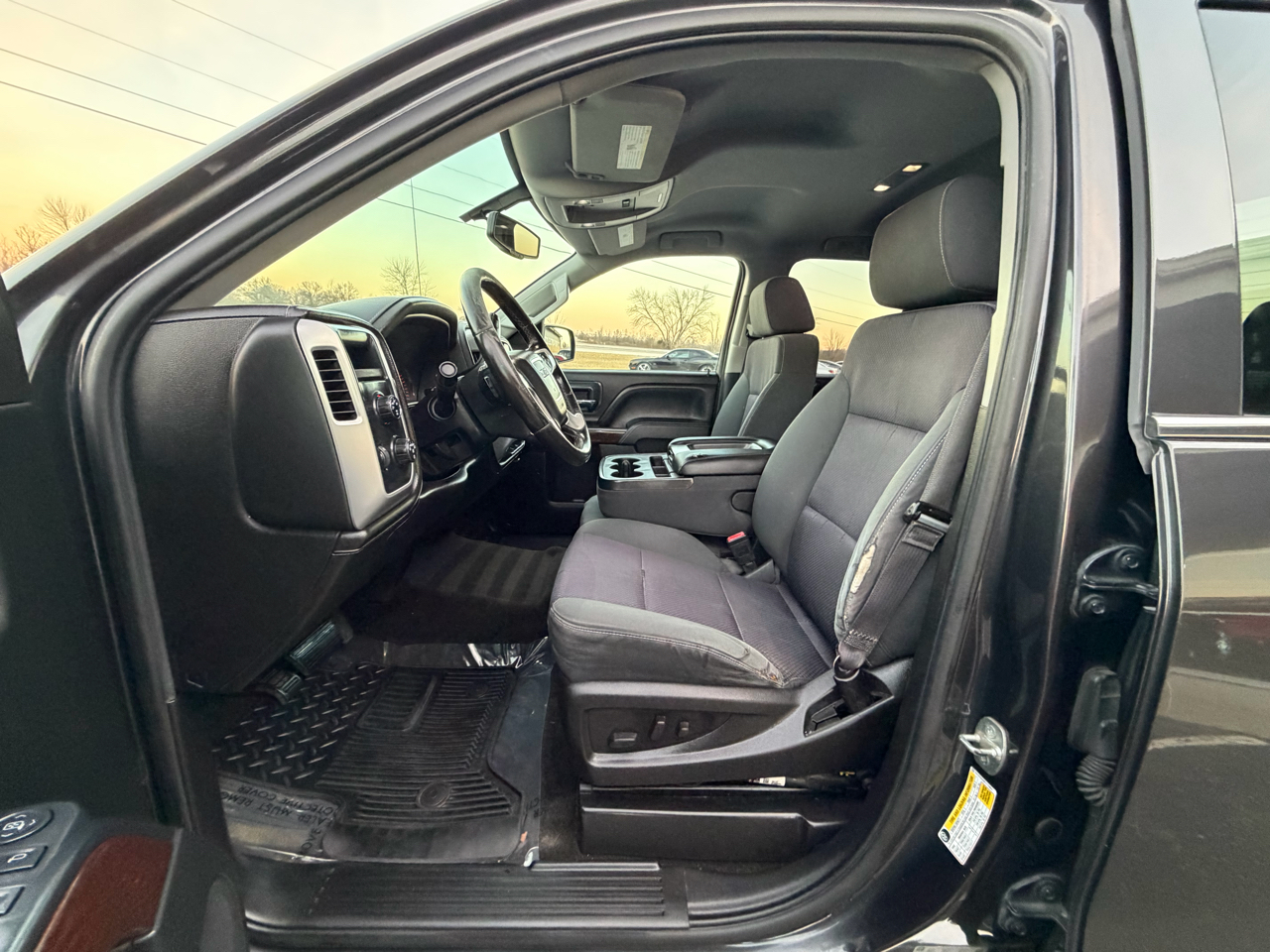 GMC Sierra 1500 4WD Double Cab 143.5" SLE 2015