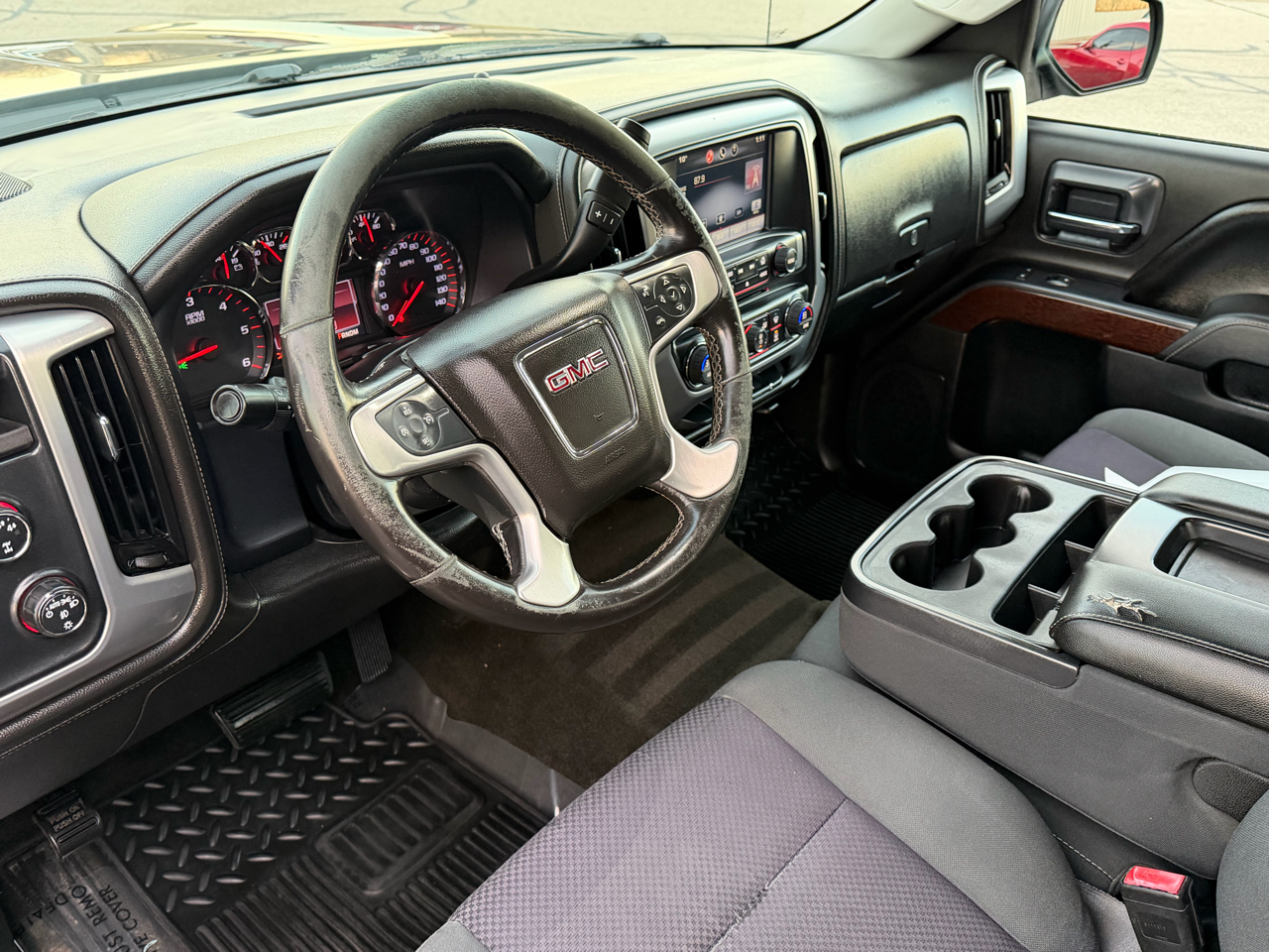 GMC Sierra 1500 4WD Double Cab 143.5" SLE 2015