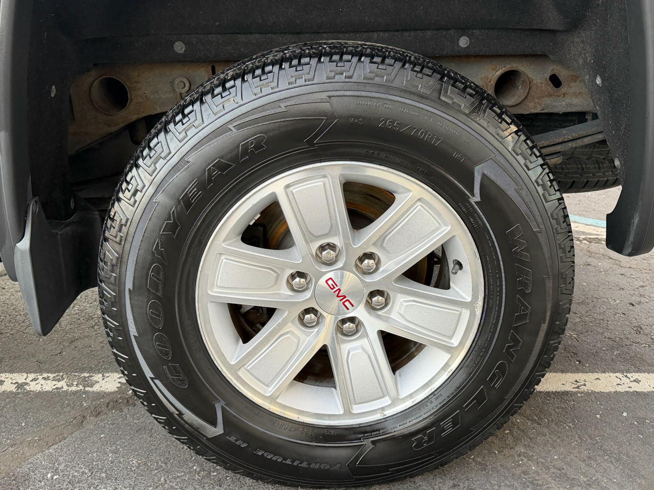 GMC Sierra 1500 4WD Double Cab 143.5" SLE 2015