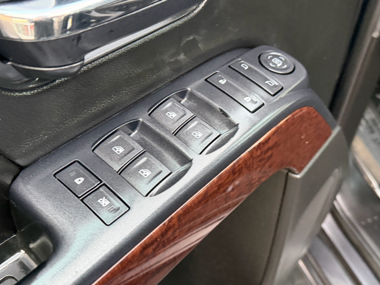 GMC Sierra 1500 4WD Double Cab 143.5" SLE 2015