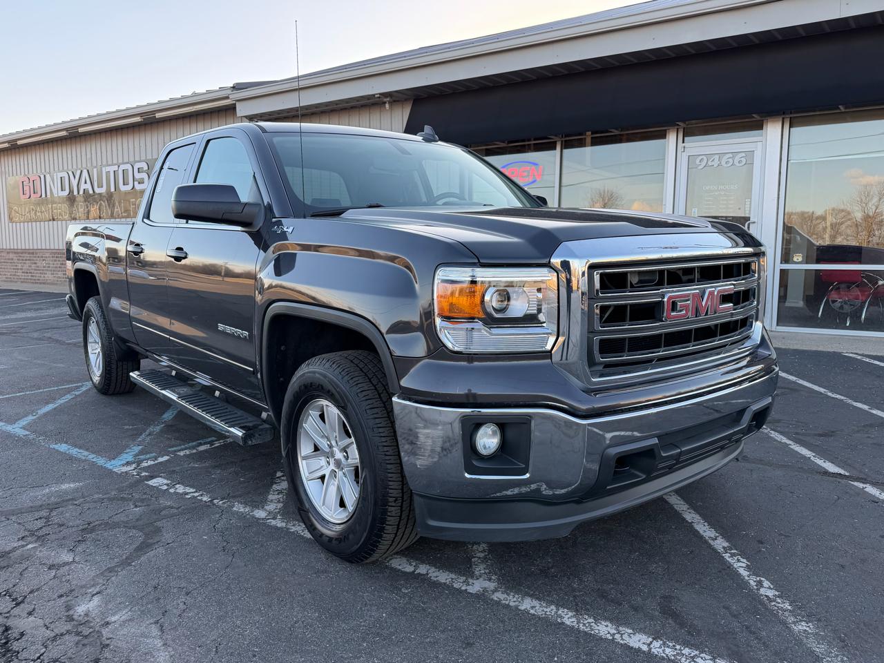 GMC Sierra 1500 4WD Double Cab 143.5" SLE 2015