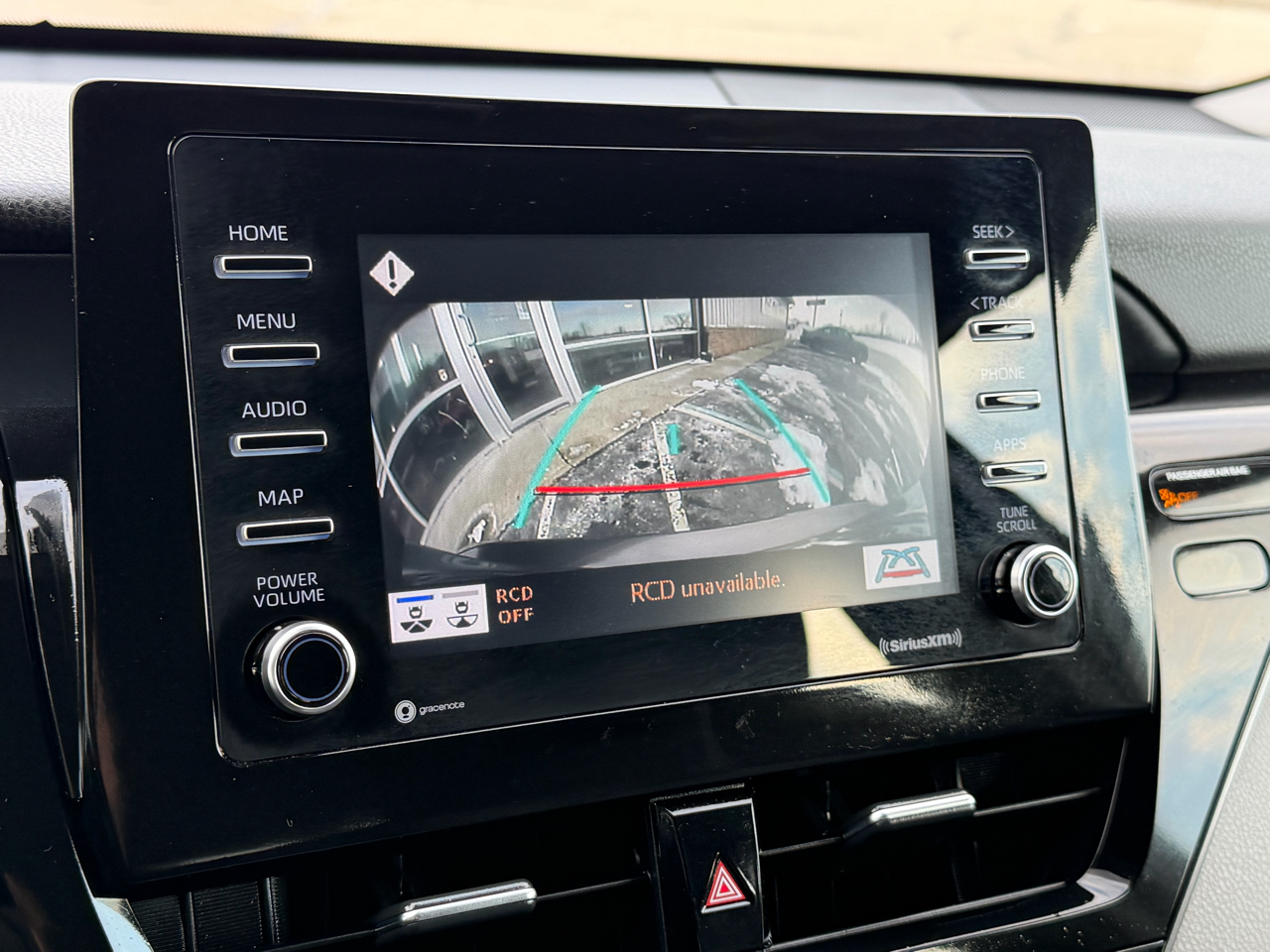 Toyota Camry Hybrid LE CVT (Natl) 2023