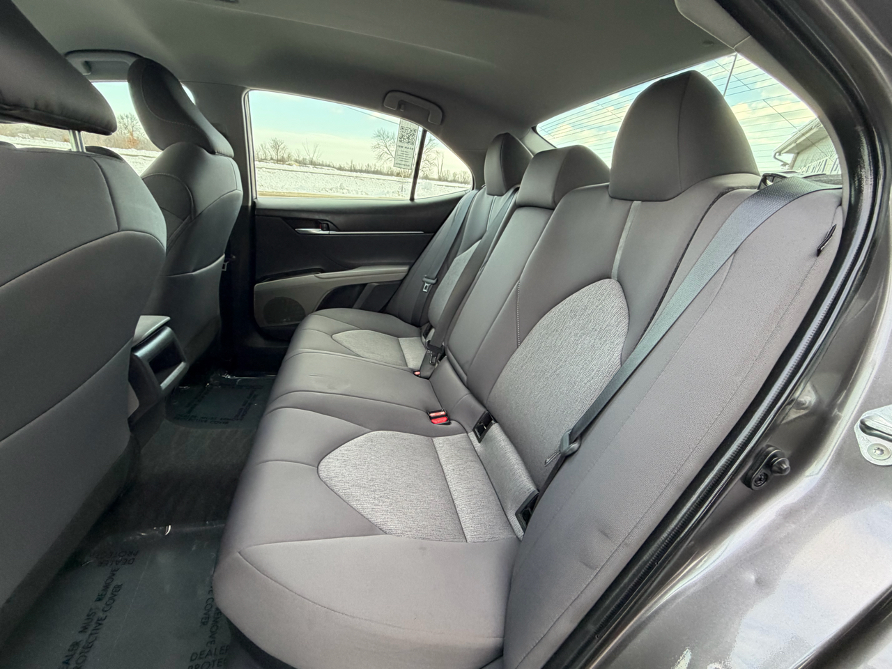 Toyota Camry Hybrid LE CVT (Natl) 2023