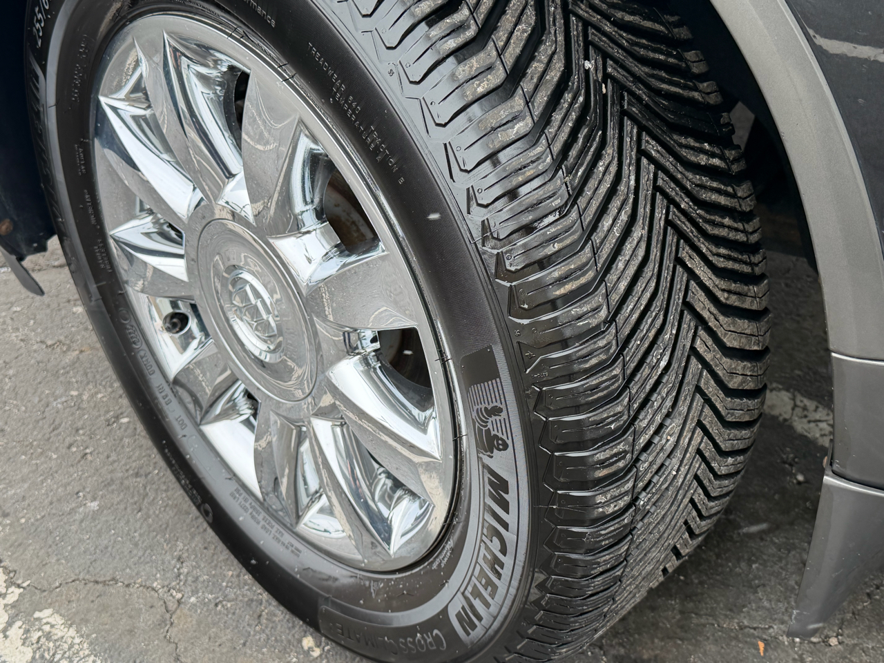 Buick Enclave FWD 4dr CXL-1 2011